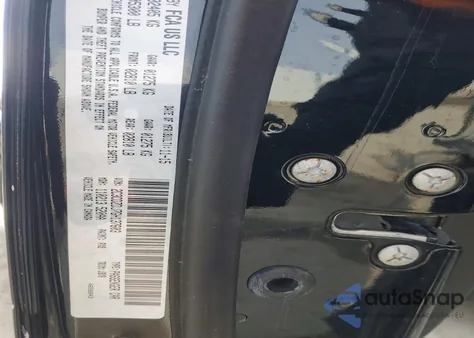 2016 Dodge Challenger Srt 392 z USA, uszkodzony, nr VIN 2C3CDZDJ7GH137603